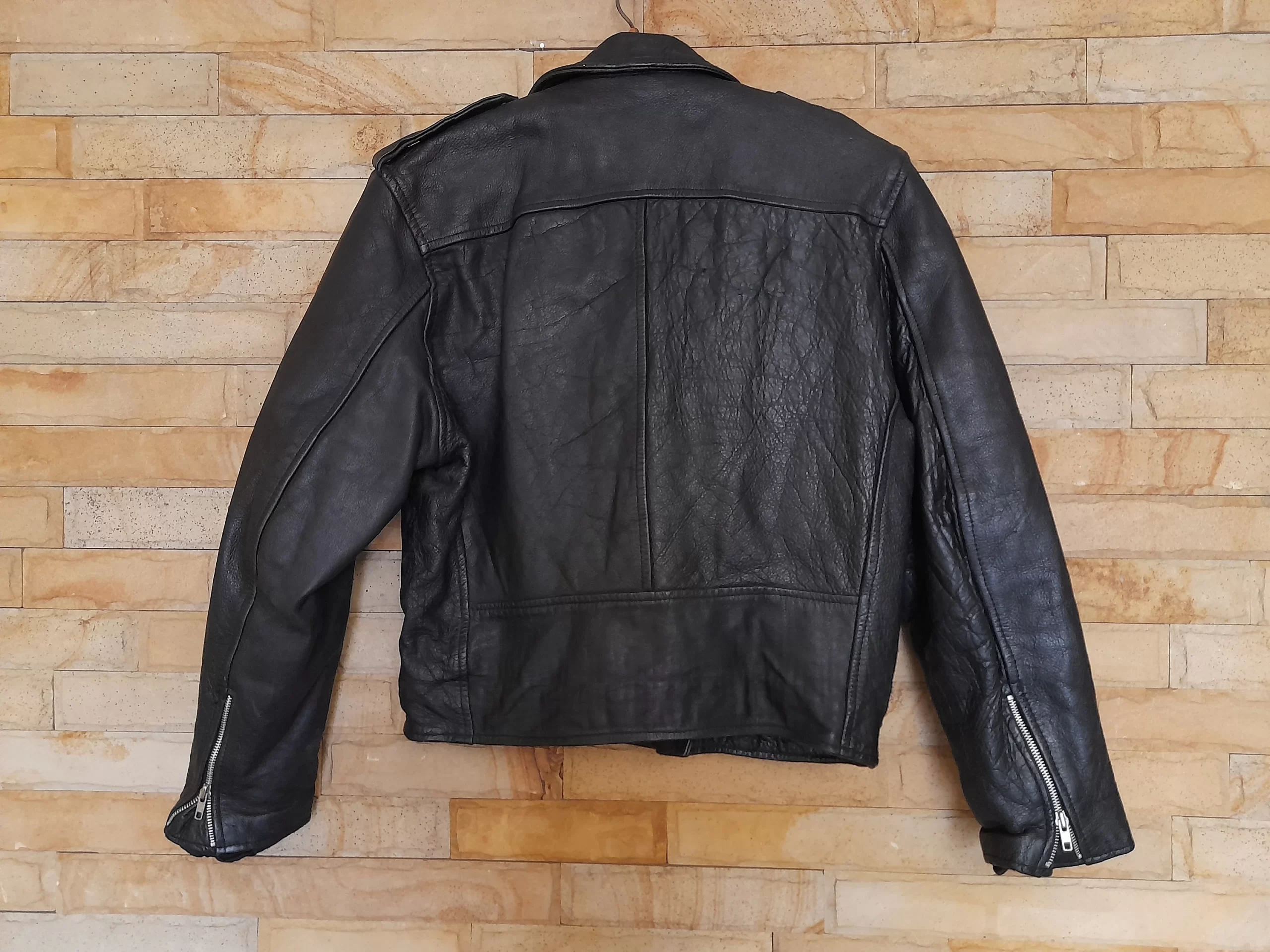 Stylish and Durable: Grab Your Branded Leather Jacket in the USA’s Hottest Sale